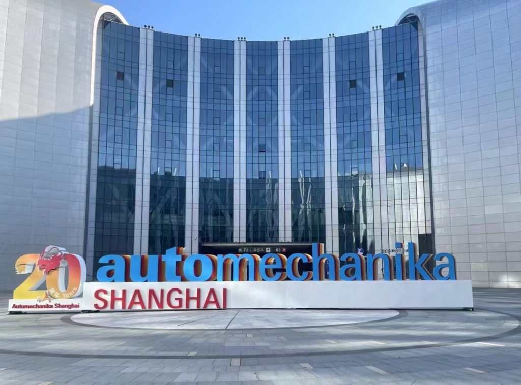 Shanghai Automechanika: ERATRUCK Unveils Truck and Construction Machinery Parts, Exploring New Industry Opportunitie